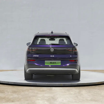Nos automóveis elétricos luxuosos conservados em estoque EV da longa distância do carro 4wd de Volkswagen ID6X Suv para a venda