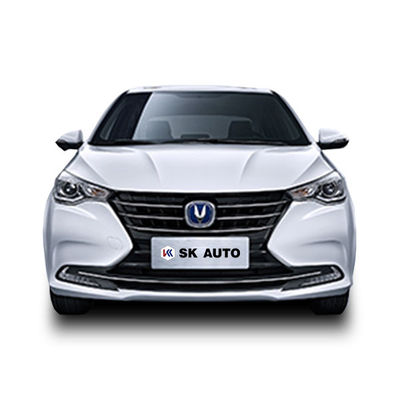 A gasolina usada de Changan YueXiang pôs os carros 1.5L 107Hp L4 para a família