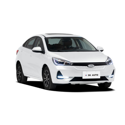 Porta de carregamento rápida elétrica dos sedanes 152km/H 5 Seater 4 de Chery Arizer E para a família