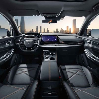 4 portas 5 assentos Changan CS55 MAIS 2023 a gasolina da versão 1.5T DCT da baleia azul