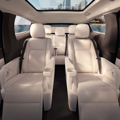 Luxo 7 lugares Business Mpv Long Range Dual Motor 4wd Veículo Elétrico puro Lixiang Mega Range 710km