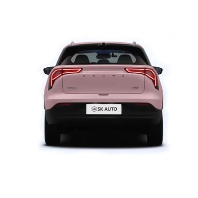 A porta 5 5 Seat do carro elétrico 550km da geometria E SUV de Geely elétrico para famílias viaja