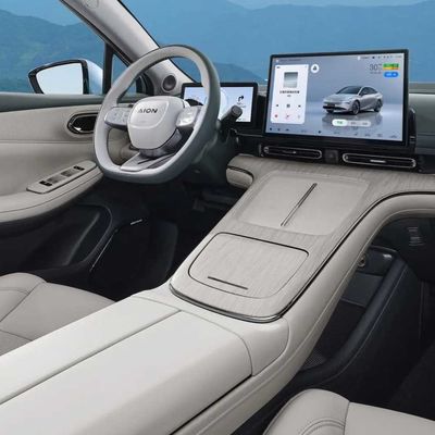 Sedanes elétricos luxuosos AION S da cidade mais 510KM elétricos puros 4 portas 5 assentos
