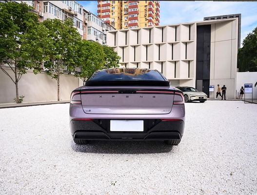 5 estrelas de classificação de segurança Automóvel EV com 602/710km de autonomia Xpeng P7+