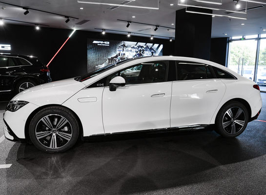 2025 Novo Modelo Mercedes Luxury EV 0 Emissão 681km Alcance 0,62h Carregamento Sedan Elétrico EQE