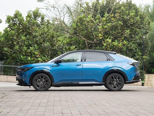 2025 Honda eNP2 Automóvel Elétrico de Carregamento Rápido EV 545km alcance 4787mm comprimento e energia ecológica