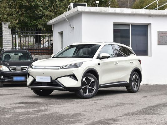 150kW BYD Carro Elétrico Samrt Driving 2025 Novo Modelo Yuan Plus Carregamento Rápido EV Grande espaço para família com teto solar