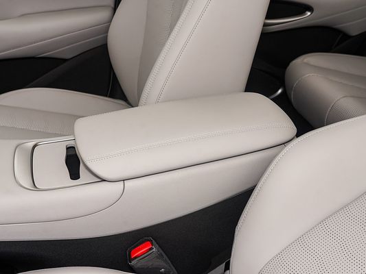 Display touchscreen Interior Características 2025 Modelo BYD EV Carro com teto solar e bateria de 60,9 kWh Energia de carregamento rápido Veículo elétrico Venda Quente
