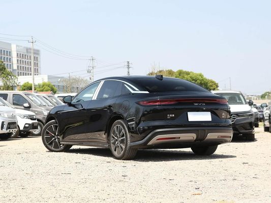 Veículo modelo 601km alcance 83.2kWh capacidade da bateria AWD carregamento rápido teto solar estrutura de alta tensão confortável para a família