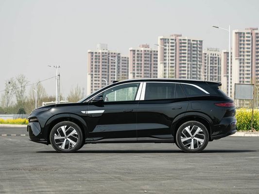 2025 BYD Novo veículo elétrico para desempenho Tang L 810kW Potência AWD Carregamento rápido 1000w/h 600km alcance longo alcance 7 assentos com teto solar
