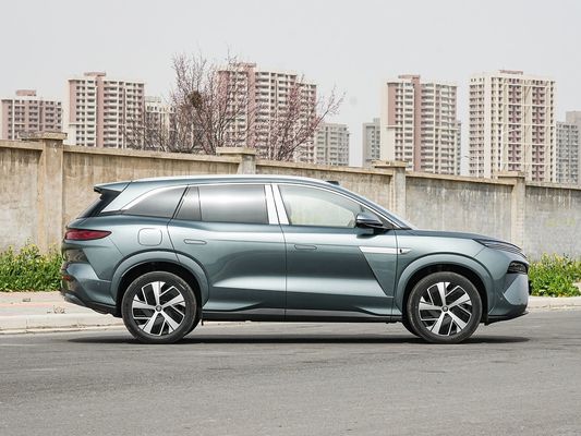 Novo carro elétrico de vendas quentes BYD EV 2025 Modelo 100,5 KWh Capacidade da bateria e carregamento rápido 0,1 Hora 670KM Long Range 500kW Potência Carro elétrico Grande espaço para família 7 lugares
