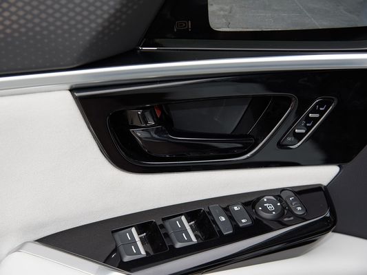 350kW Potência do motor SUV totalmente elétrico Honda S7 Long Range 650km carregamento rápido EV Nova venda com teto solar para família
