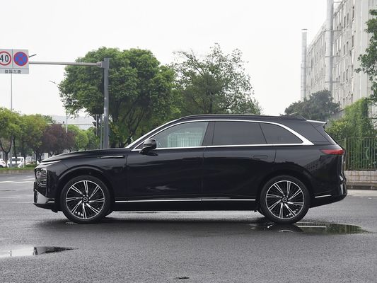 2025 Xpeng G9 SUV totalmente elétrico 93.1kWh Capacidade da bateria 423kW Max Potência do motor 680km Longo alcance e carregamento rápido com teto solar