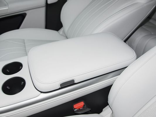 2025 Xpeng G9 SUV totalmente elétrico 93.1kWh Capacidade da bateria 423kW Max Potência do motor 680km Longo alcance e carregamento rápido com teto solar