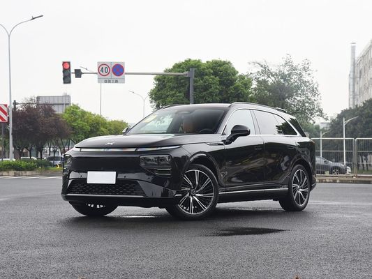 Maximize sua experiência de condução com o Xpeng G9 Veículo elétrico de carregamento rápido Torque máximo do motor 695N.m Potência máxima do motor 423kW Velocidade máxima 200km/h
