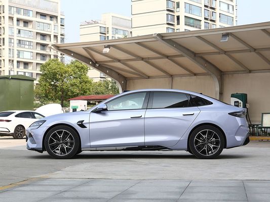 2025 BYD Veículo Elétrico Selo EV Smart Modelo 650KM Long Range 80.64kWh Bateria Carregamento Rápido Venda Quente com teto solar