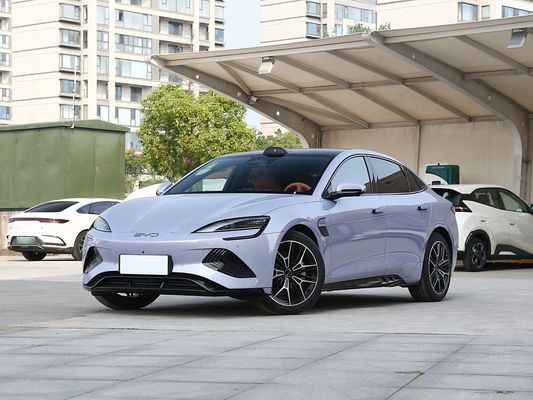 2025 BYD Veículo Elétrico Selo EV Smart Modelo 650KM Long Range 80.64kWh Bateria Carregamento Rápido Venda Quente com teto solar