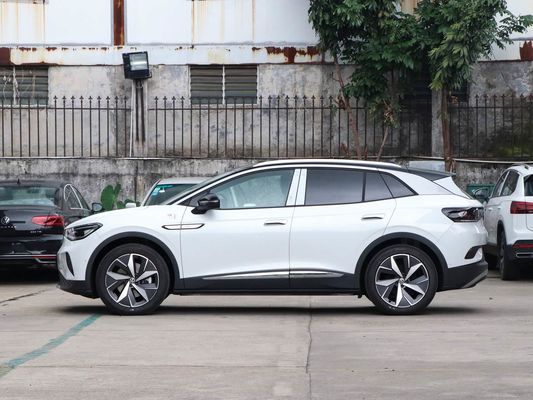 Desempenho imbatível VW ID4 Carro elétrico usado com alcance de 600 km e teto solar panorâmico inexplicável